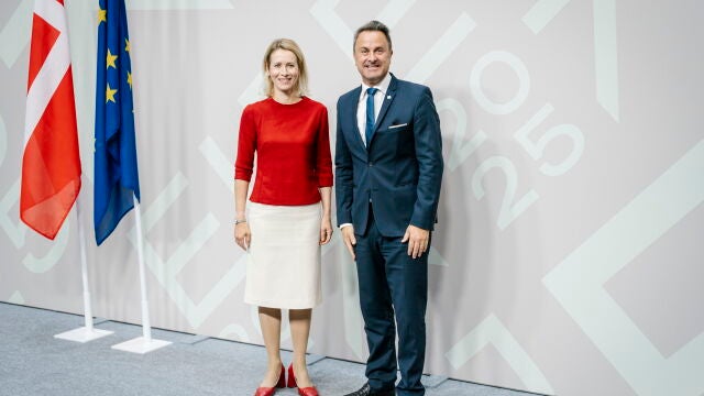 La alta representante, Kaja Kallas, con el ministro de Exteriores de Luxemburgo, Xavier Bettel