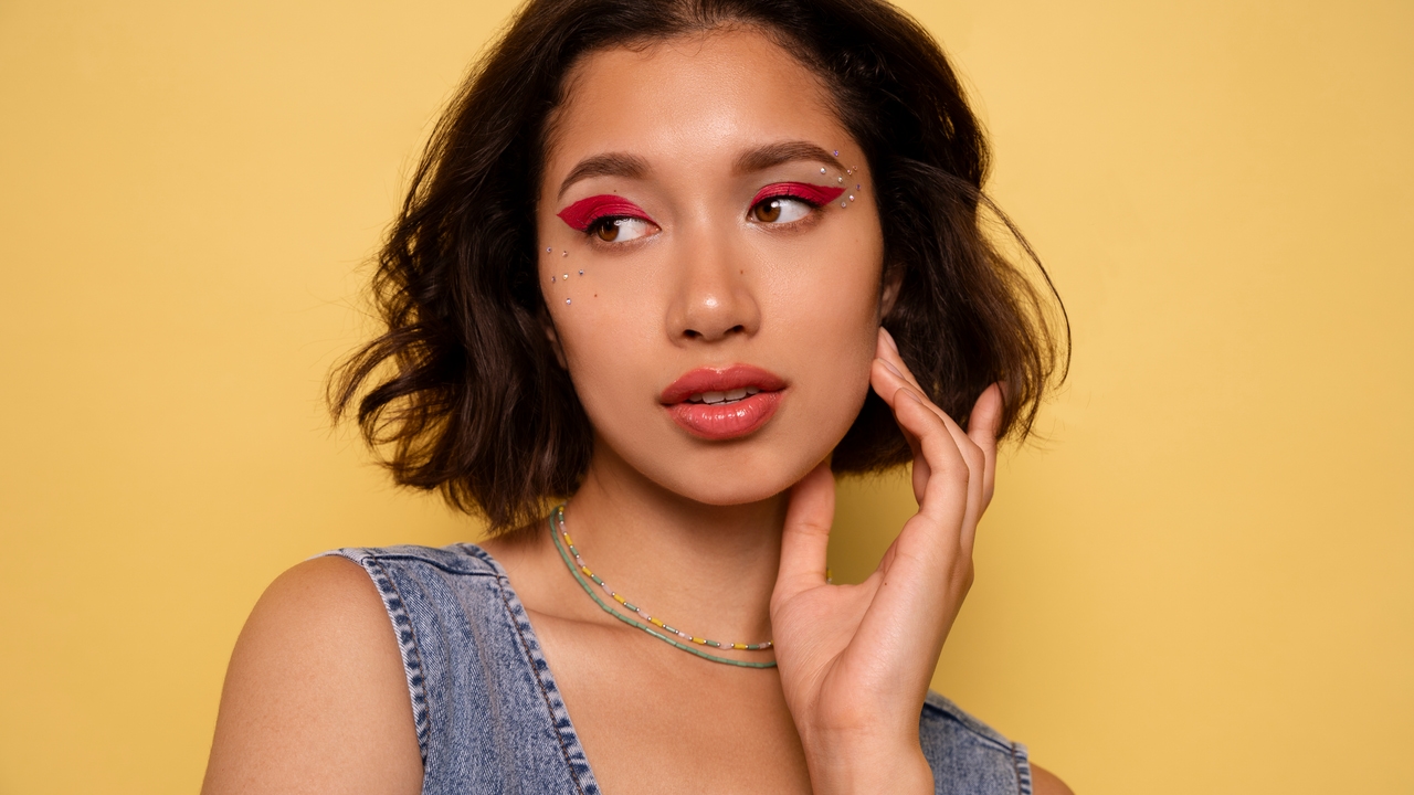 Las claves del éxito de la esponja de maquillaje más famosa: su forma, su textura y su precio