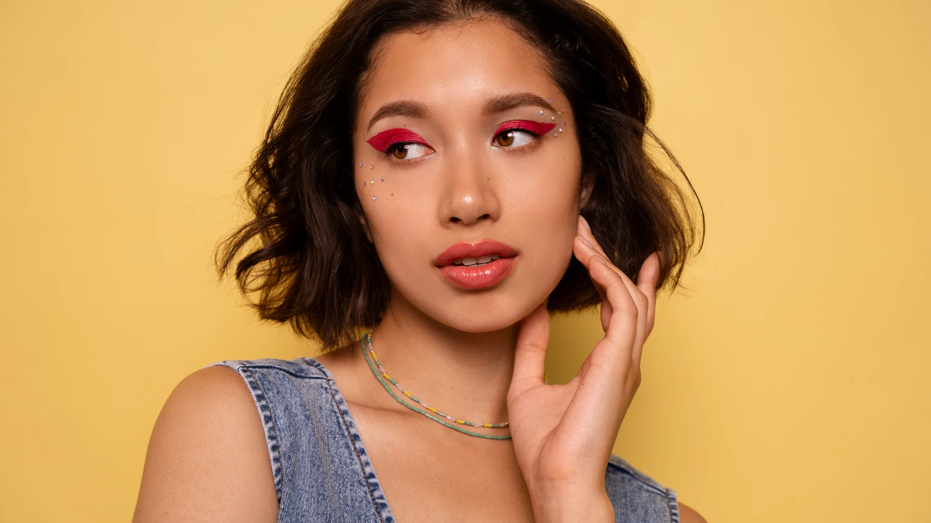 Maquillaje para ojos marrones