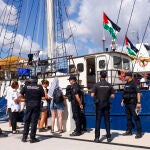 «Necesitamos normalidad y tenemos a Greta y Colau queriendo inaugurar la American Cup Genocidi Festival, con una regata hasta Gaza»