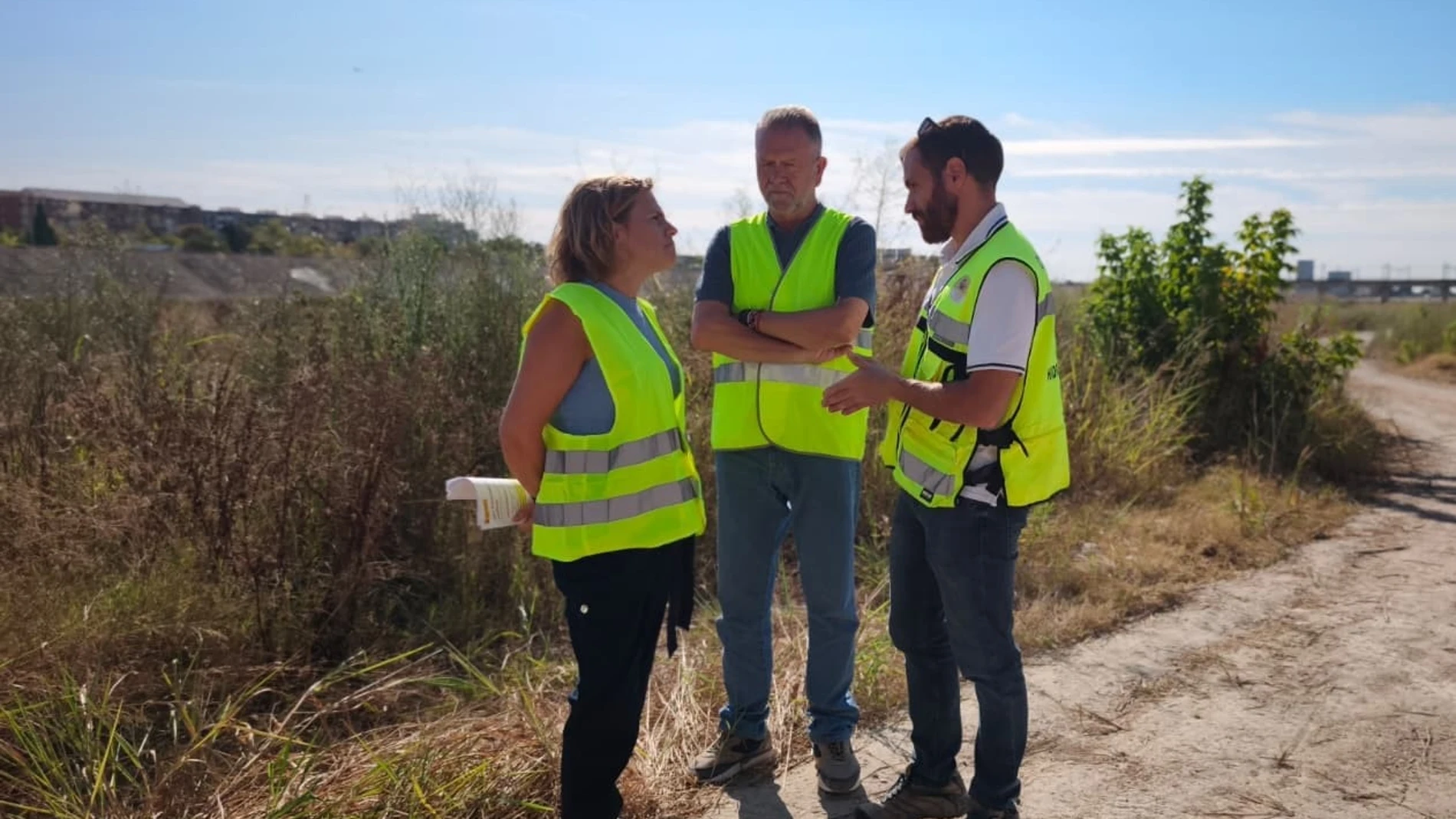 Pilar Bernabé durante la visita a los trabajos REMITIDA / HANDOUT por DELEGACIÓN DEL GOBIERNO Fotografía remitida a medios de comunicación exclusivamente para ilustrar la noticia a la que hace referencia la imagen, y citando la procedencia de la imagen en la firma 01/09/2025