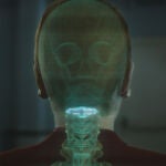 'Altered Carbon', la serie producida por Netflix, adapta la novela homónima de Richard K. Morgan
