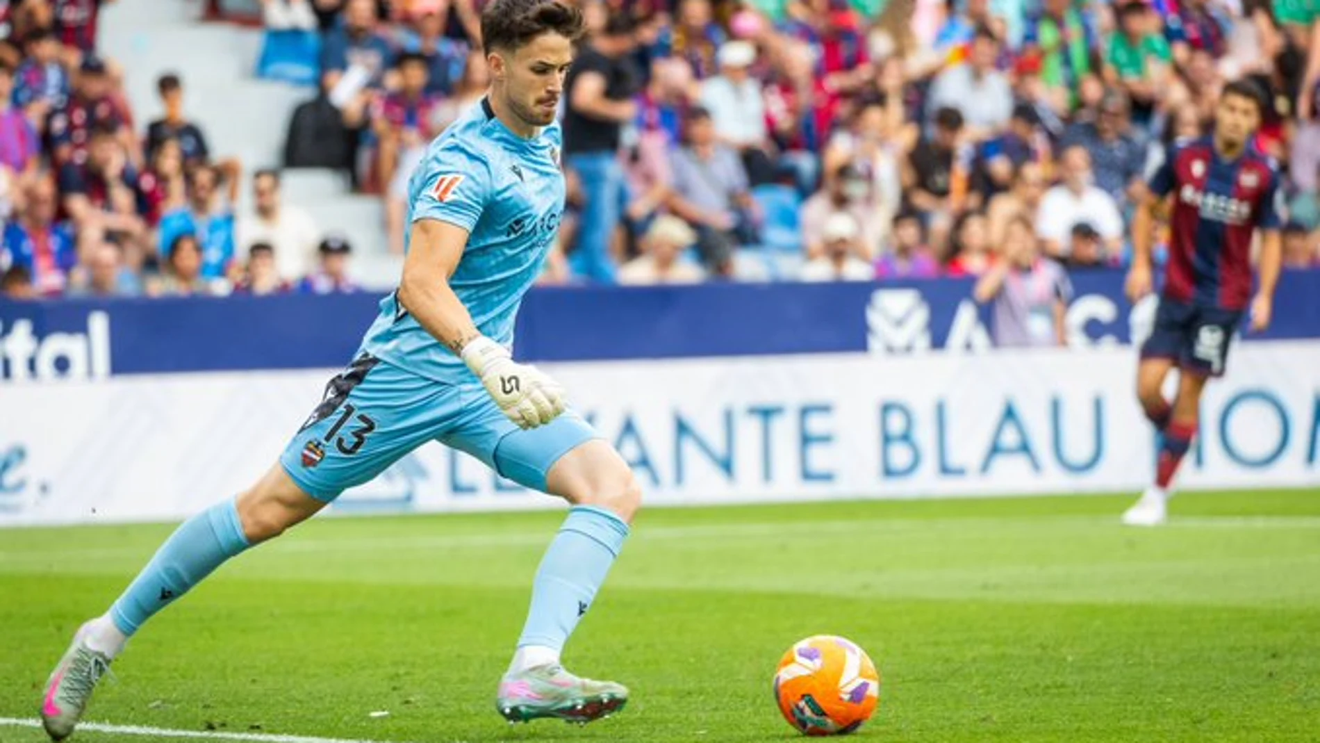 Alfonso Pastor con el Levante