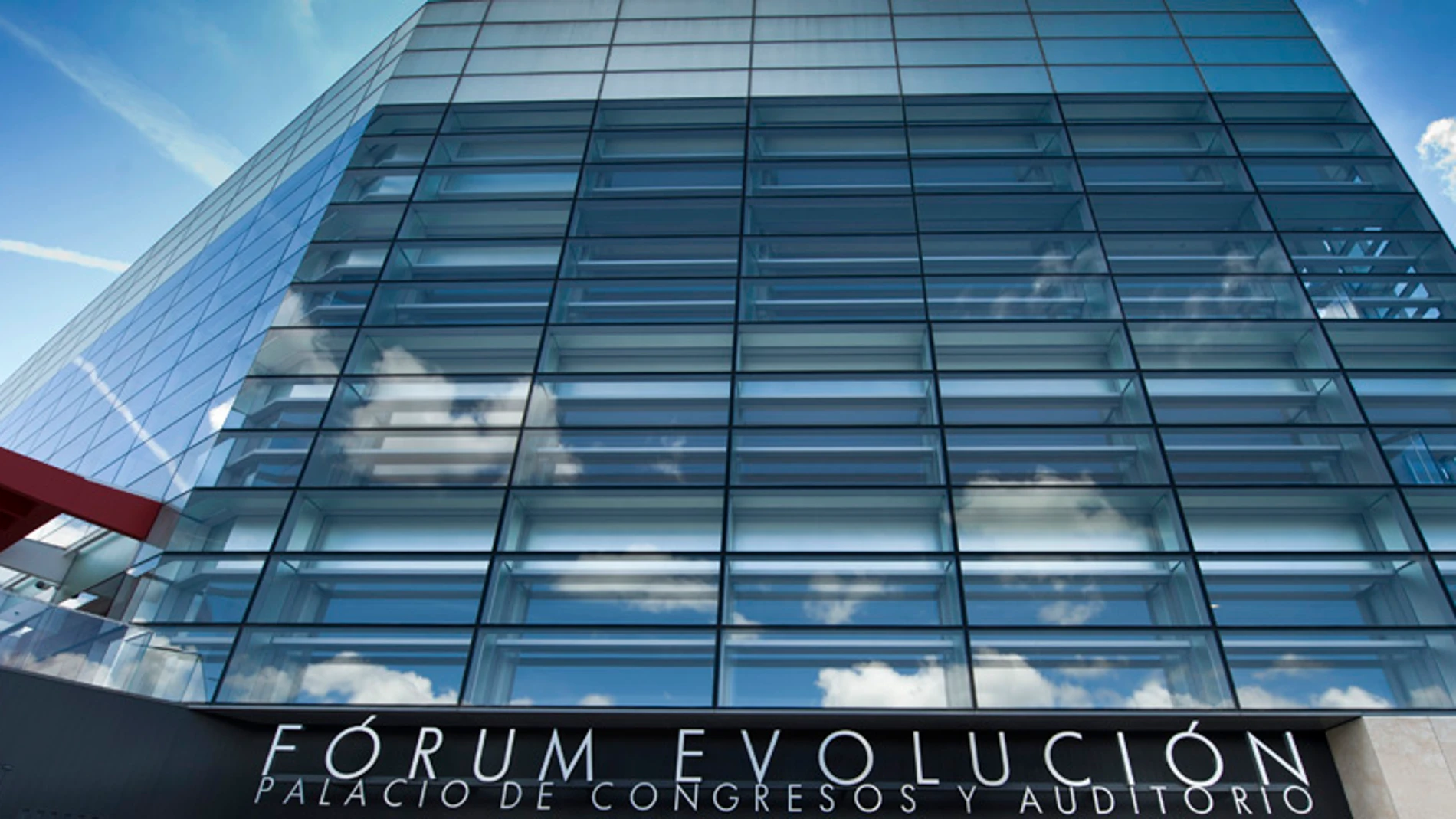 Fachada del Fórum Evolución de Burgos