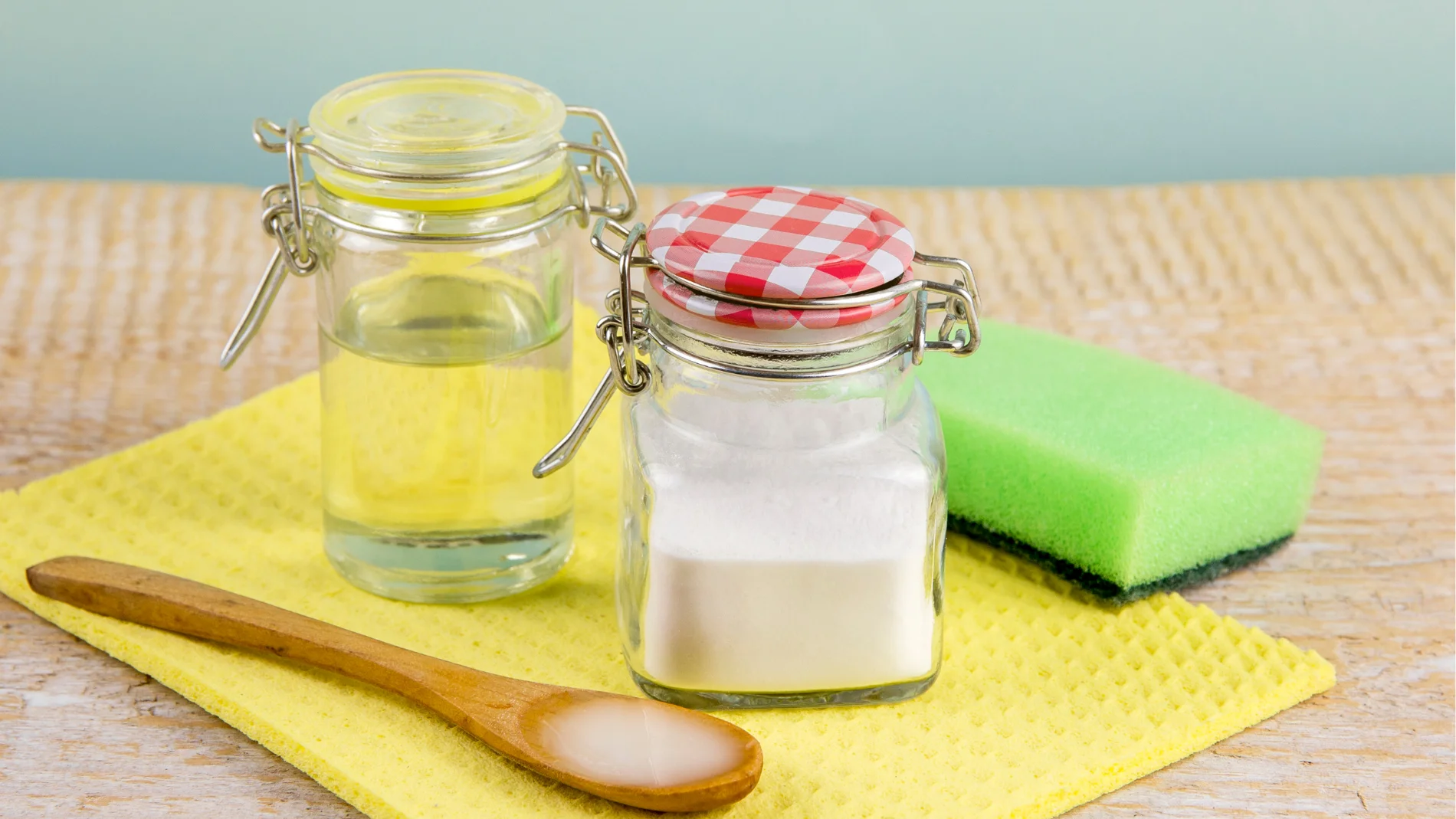 Mezclar aceite de oliva y bicarbonato: por qué es recomendable hacerlo y para qué sirve