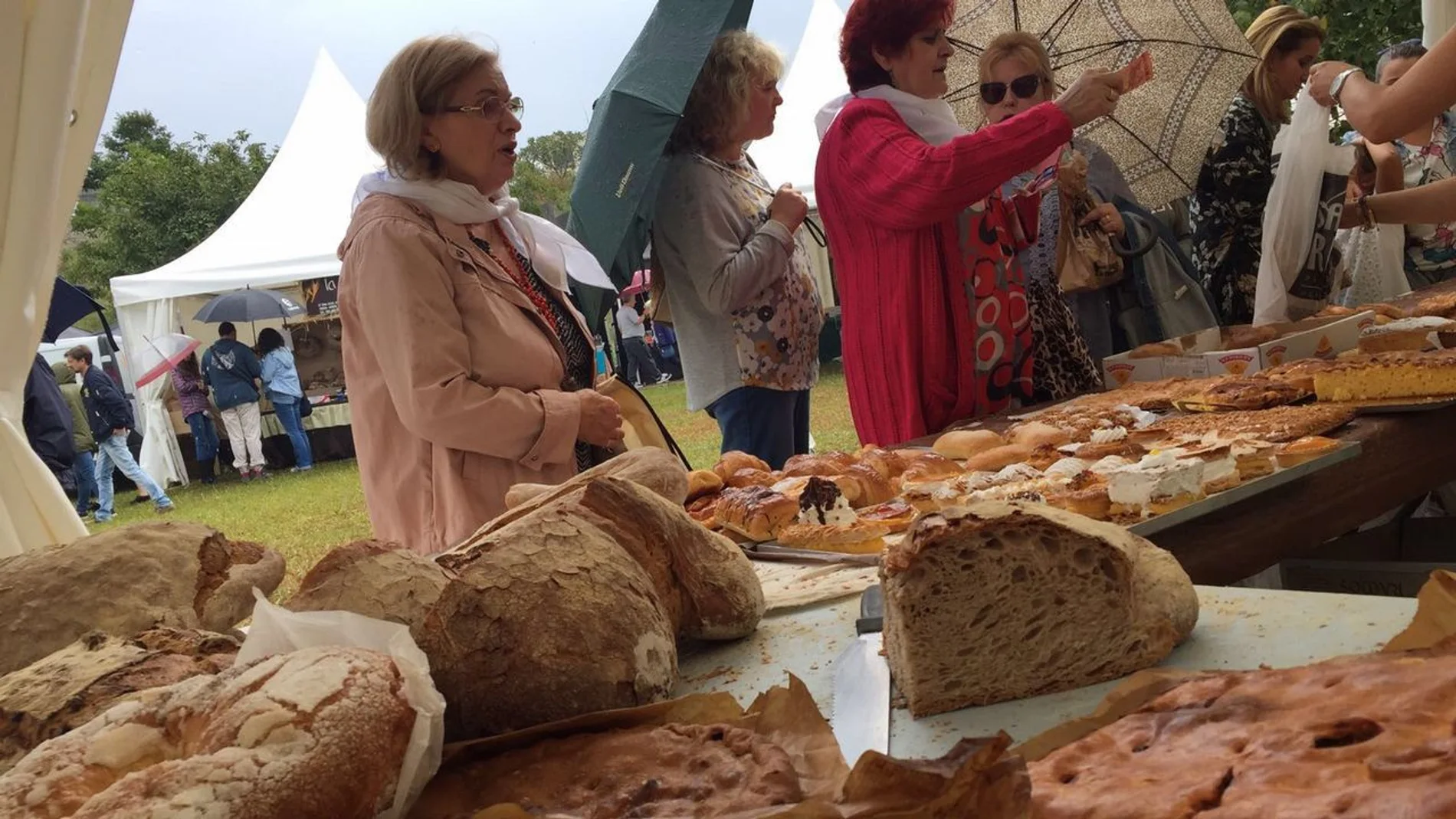 Así se vive la fiesta más antigua de Galicia en honor al pan