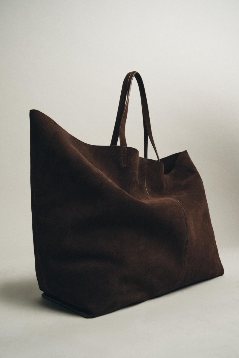 Los bolsos perfectos para la universidad: grandes, prácticos y con estilo para acompañarte todo el día