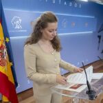 La portavoz del PP en el Congreso, Ester Muñoz, durante una rueda de prensa posterior a la Junta de Portavoces, a 2 de septiembre de 2025, en Madrid (España).