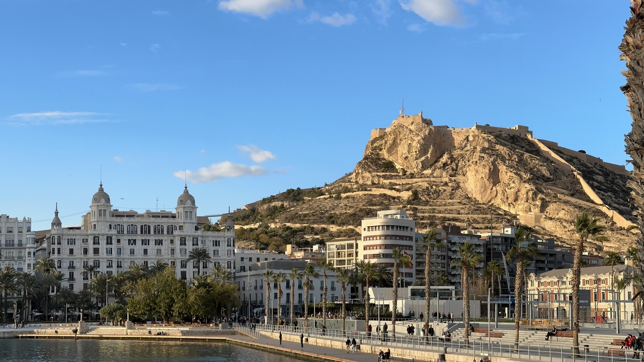 El psiquiatra de la casa Carbonell de Alicante