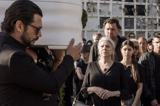 Olvídate de 'Miércoles': la serie más vista hoy en Netflix es este thriller de tres episodios con Álvaro Morte Olvídate de 'Miércoles': la serie más vista hoy en Netflix es este thriller de tres episodios con Álvaro Morte