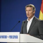 Feijóo no acudirá el viernes al acto de apertura del Año Judicial en el que "participa" un fiscal general procesado