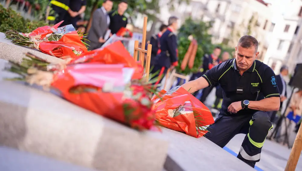 Homenaje a los bomberos en Madrid