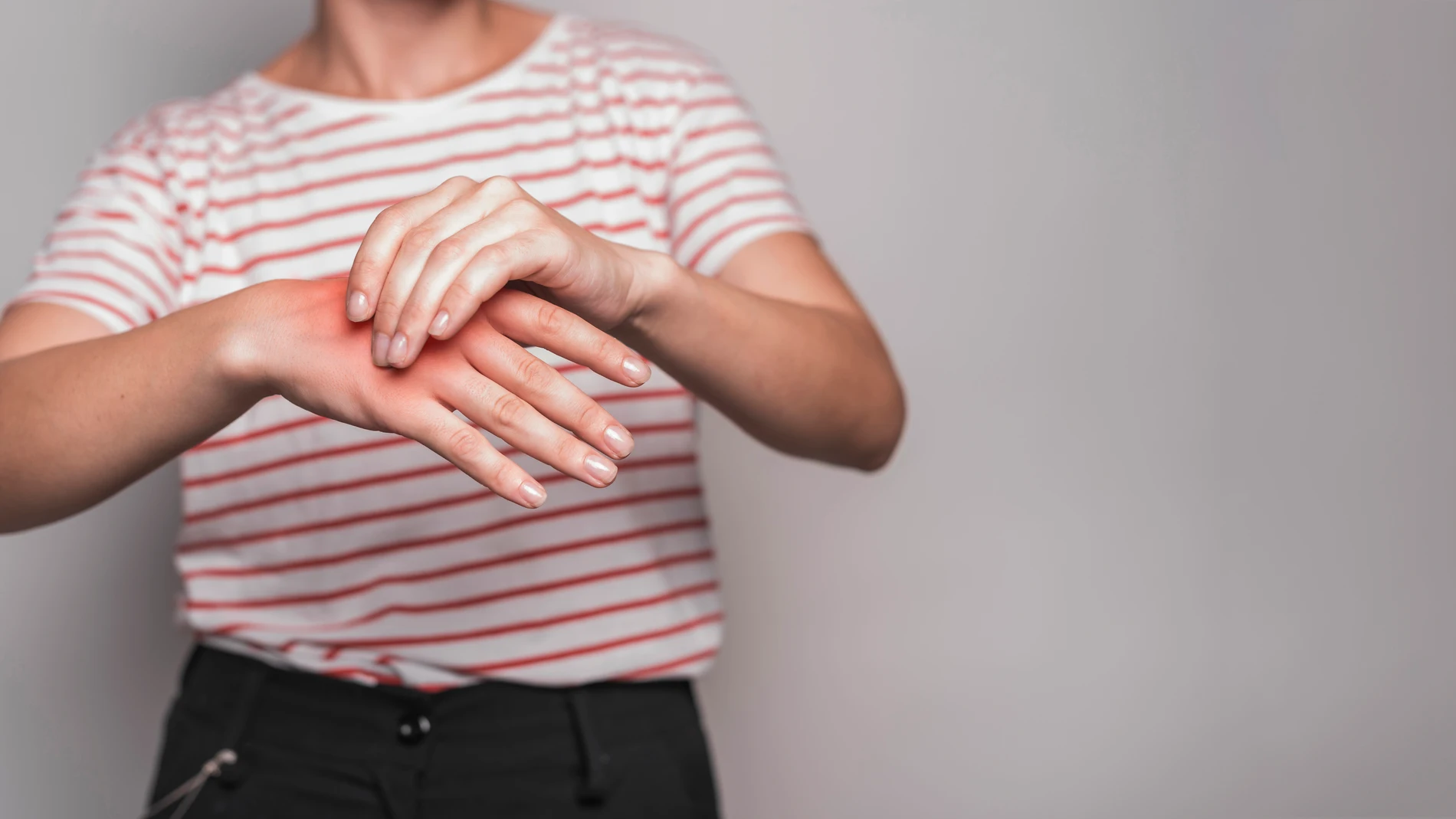El control de la diabetes, evitar posturas mantenidas y hacer pausas pueden ayudar a proteger los nervios periféricos
