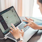 Nueva ayuda para autónomos y pymes en Madrid: hasta 15.000 euros para teletrabajo y flexibilidad horaria