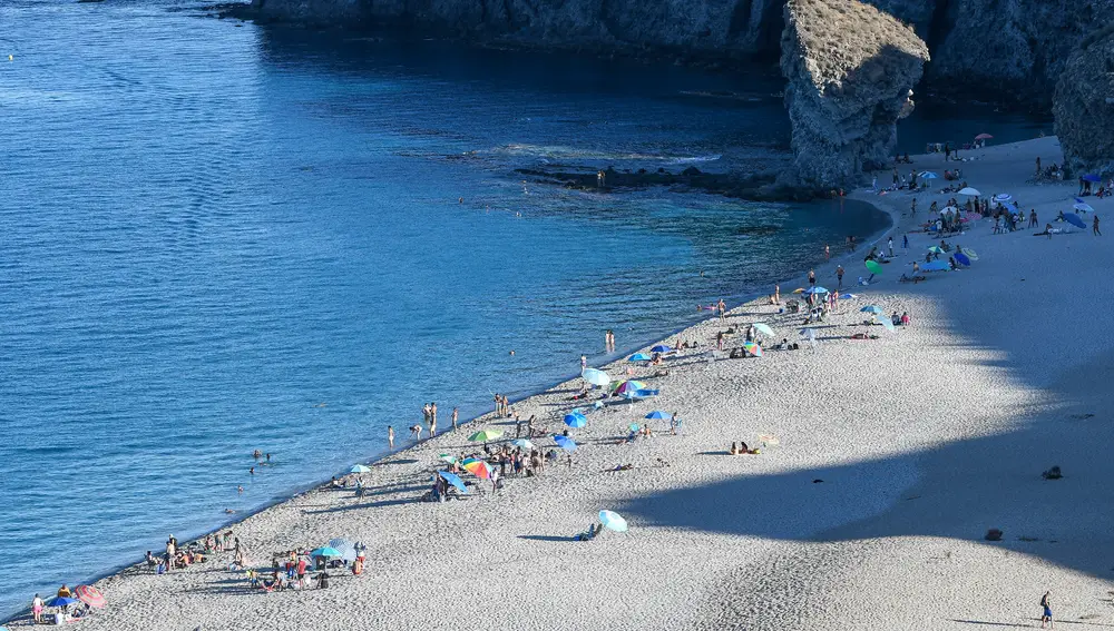 Siete muertos de dos pateras llegadas a las playas a Los Muertos y Las Salinas (Almería)