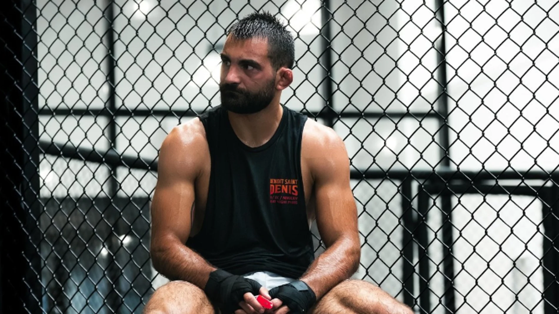 De soldado antiterrorista a luchador de MMA: así ha sido el Camino de Benoit Saint-Denis a la UFC