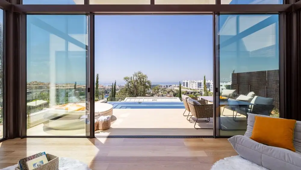 Leiro Residences