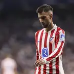 MADRID.-El futbolista del Atlético de Madrid Álex Baena, operado de apendicitis