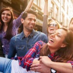 Este sencillo hábito puede aumentar la felicidad, según un científico de Harvard