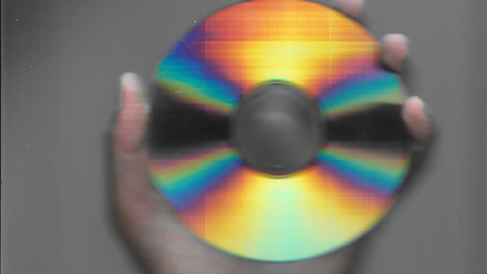 CD’s en el balcón: el truco casero que nadie te había contado