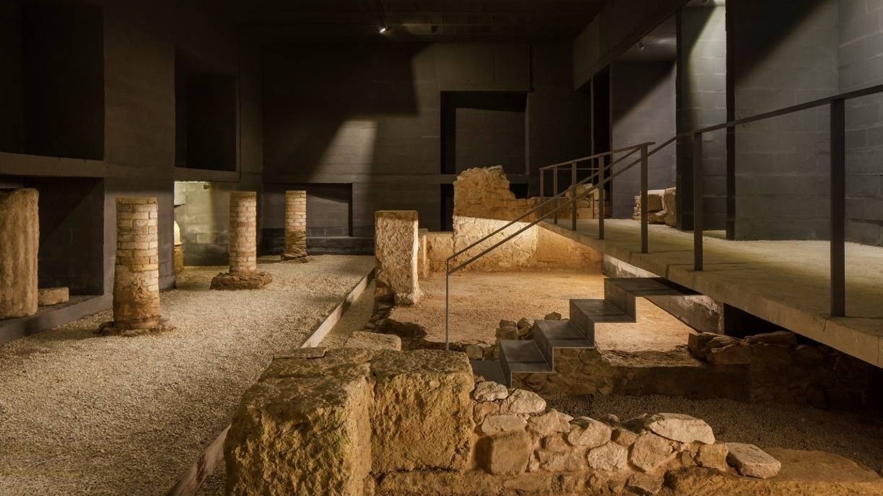 La cripta del Patio de Banderas abre para mostrar los primeros 2.000 años de Sevilla