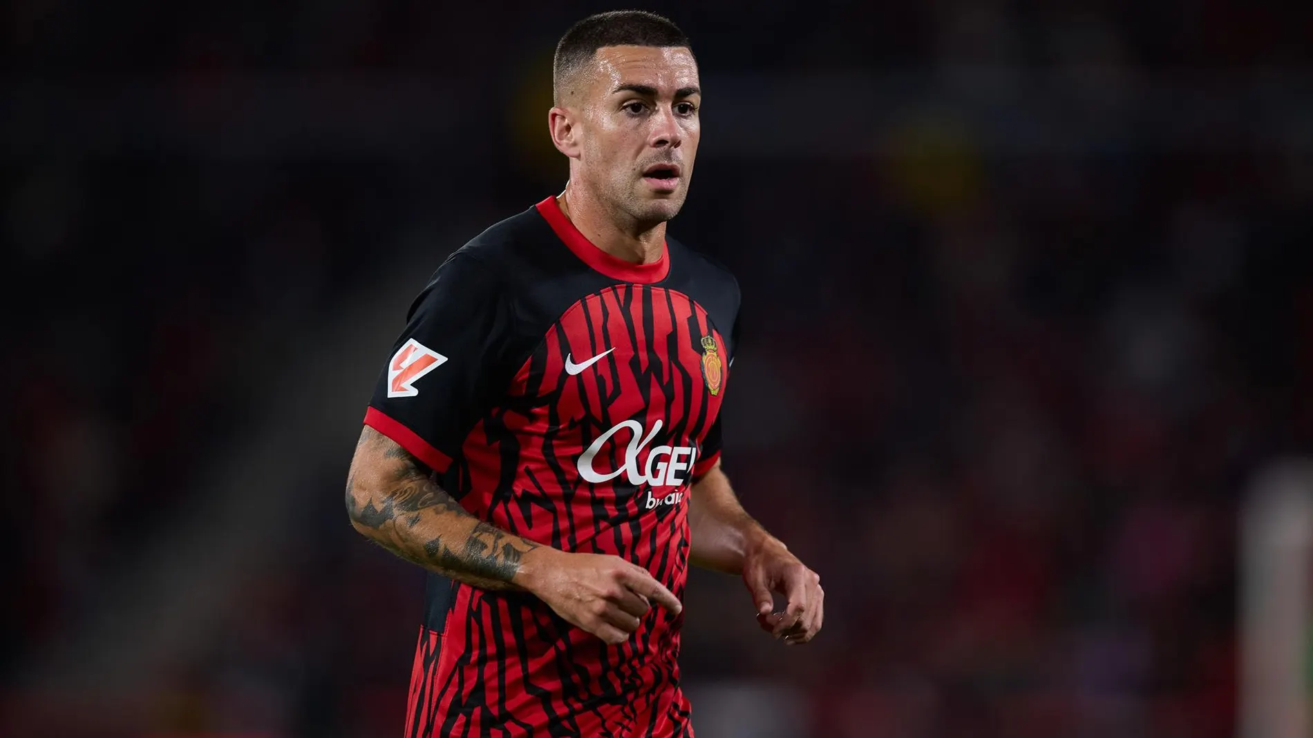 Fútbol.- El RCD Mallorca suspende de empleo y sueldo a Dani Rodríguez y le retira la capitanía