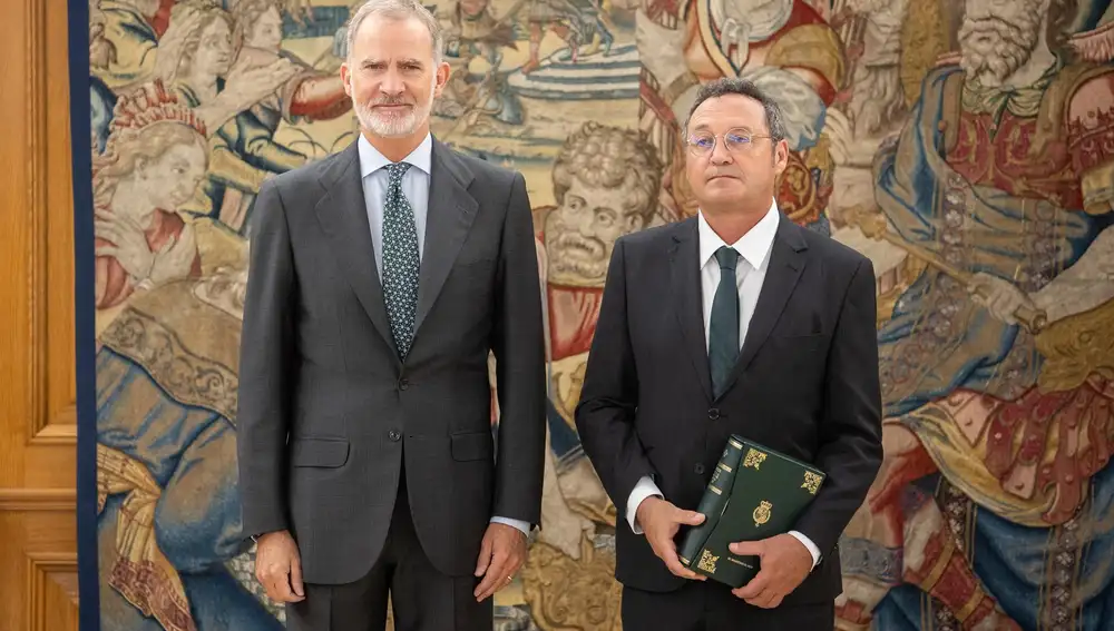 El Rey recibe al fiscal general dos días antes de arranque de un año judicial precedido por la polémica