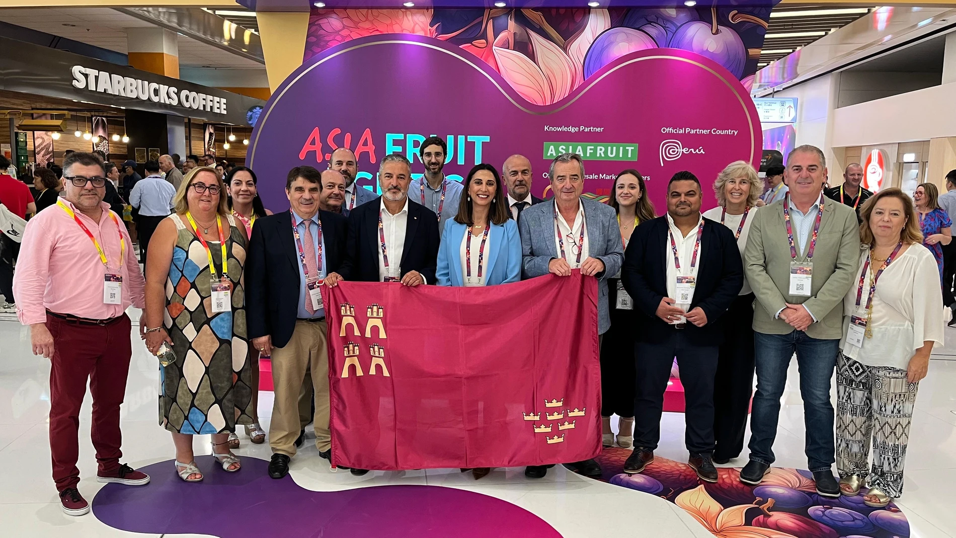 La consejera Sara Rubira, junto con el resto de la delegación regional que participa en la edición de 2025 de Asia Fruit Logistica Carme Ripollés / Europa Press 03/09/2025