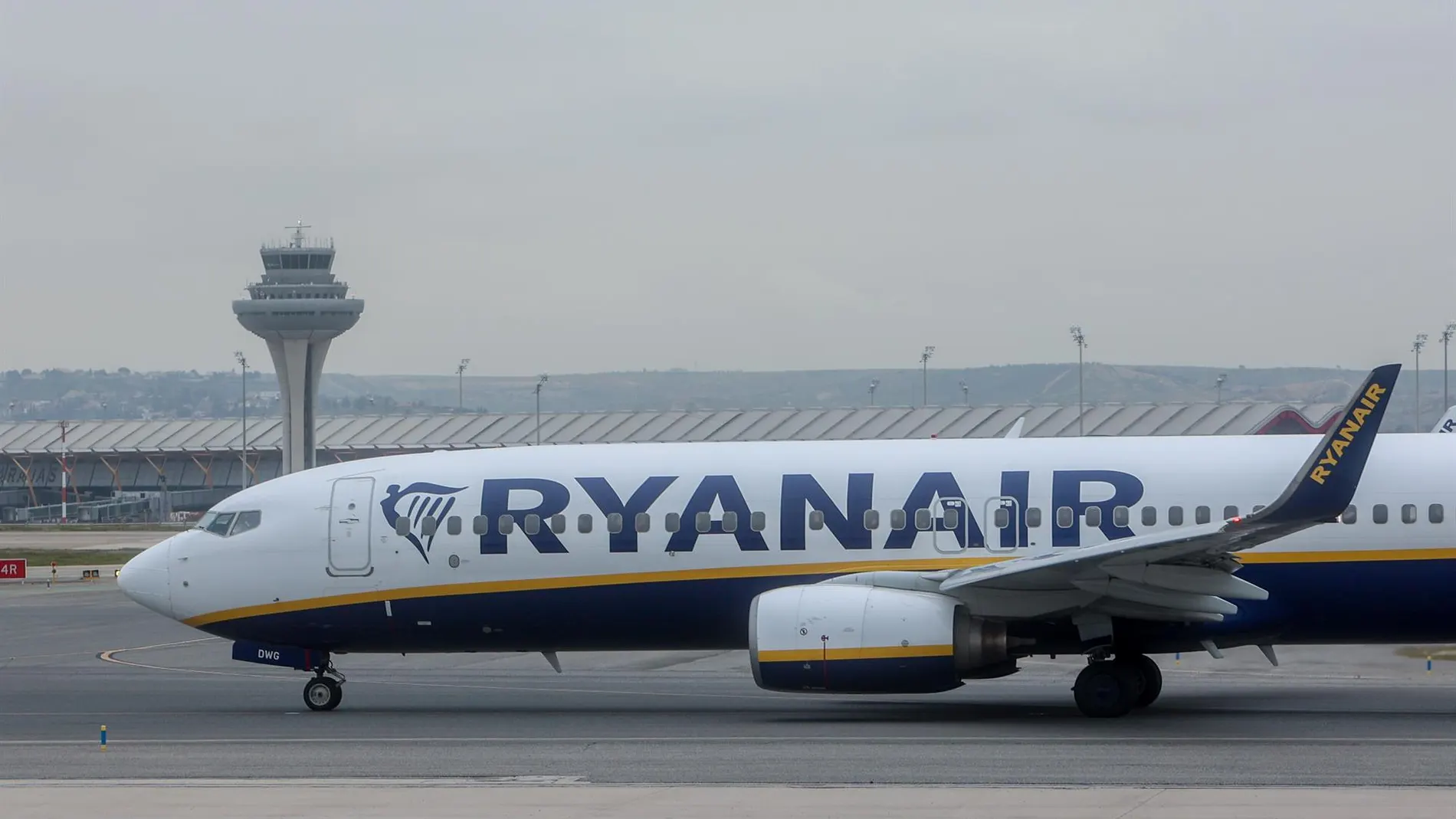 Economía.- El delegado del Gobierno en Galicia pide a la Xunta "actuar" ante la salida de Ryanair