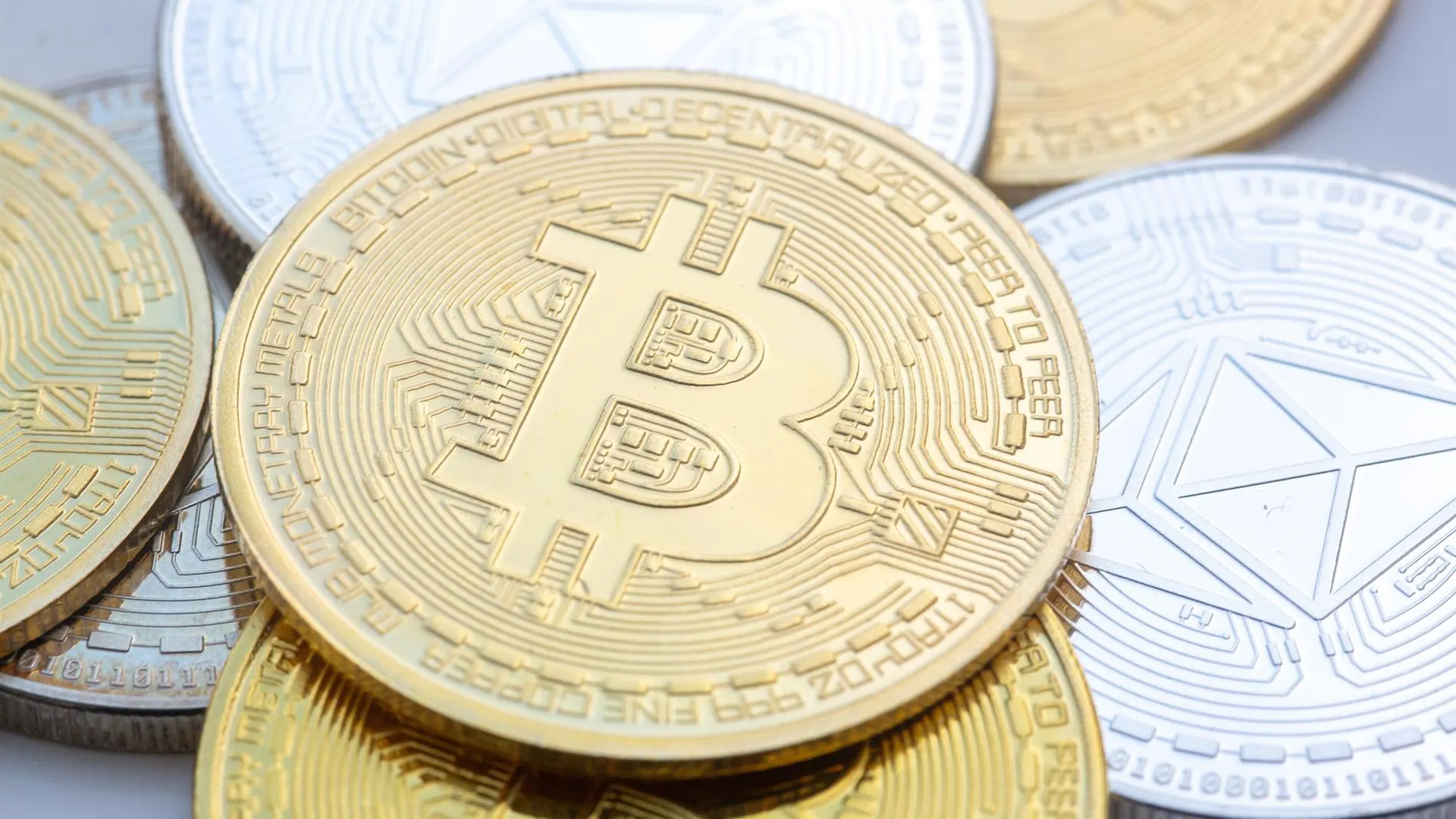 Economía/Finanzas.- El mercado cripto cayó un 1,7% en agosto pese al máximo histórico del bitcoin, según Binance