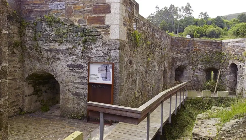 Castillo de Moeche.