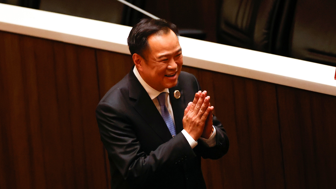 El parlamento de Tailandia elige al magnate inmobiliario Anutin Charnvirakul como nuevo primer ministro del país