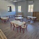 Imagen del interior de una de las aulas prefabricadas
