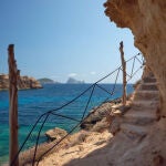La cueva casi desconocida de Ibiza perfecta para bucear: es uno de los sitios preferidos de los residentes