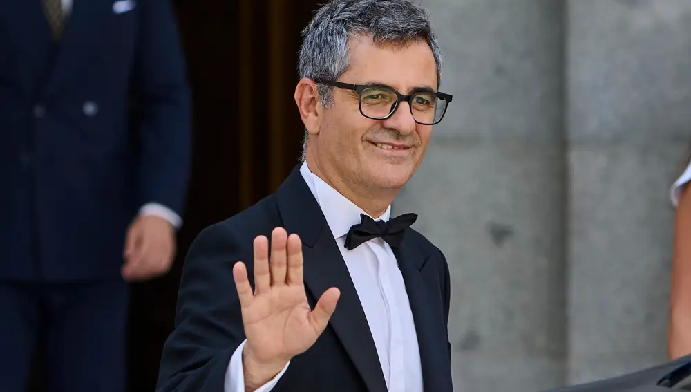 Felix Bolaños, ministro de Justicia. El rey Felipe VI es despedido por la presidenta del Tribunal Supremo y el