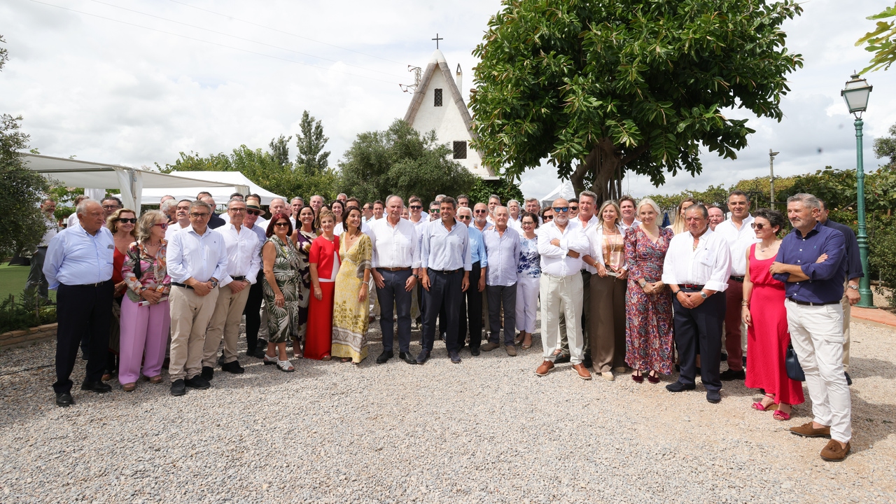La financiación autonómica, la dana y la colaboración Gobierno-Generalitat marcan la comida de inicio de curso del Consell con los empresarios