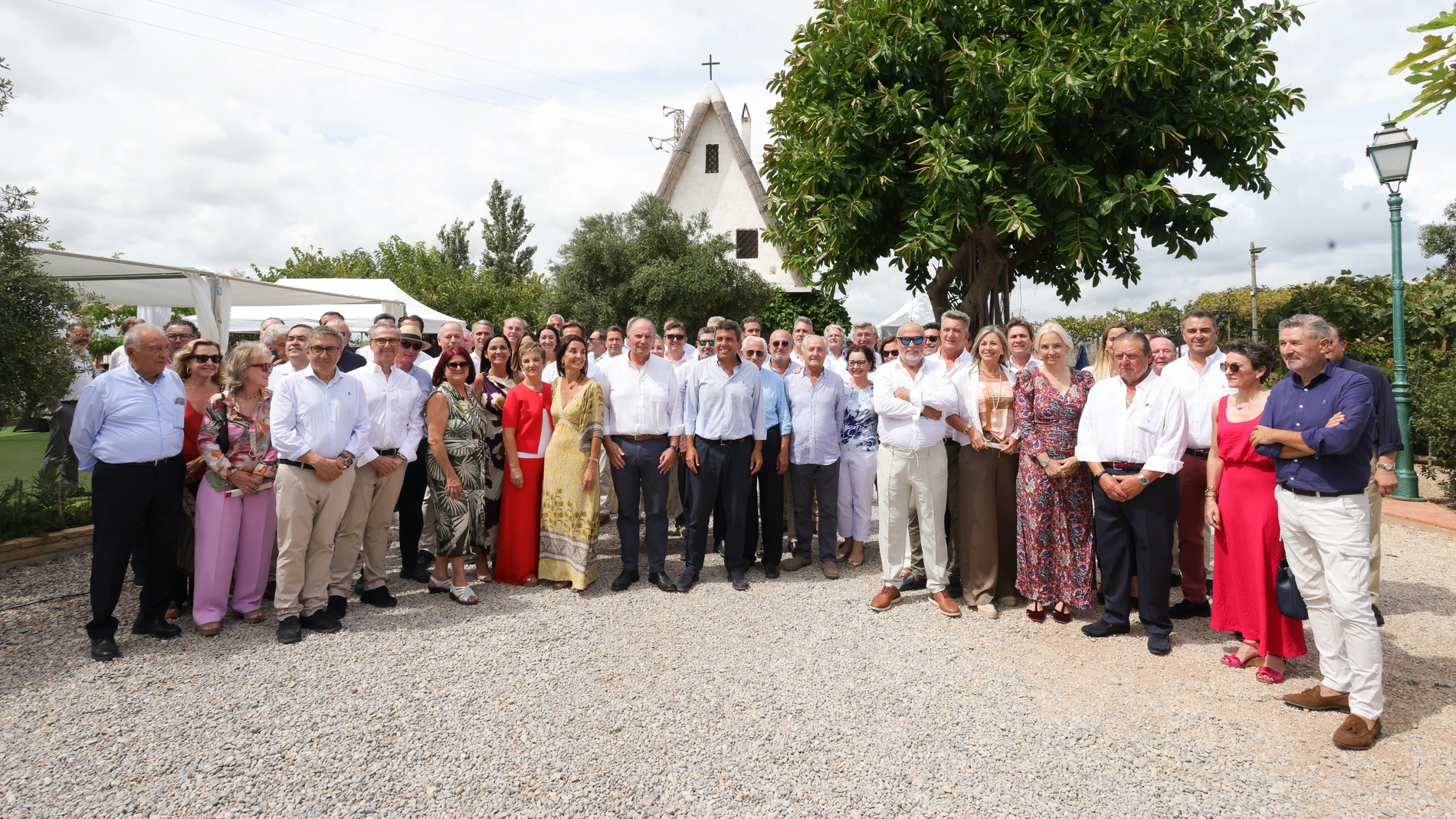 La financiación autonómica, la dana y la colaboración Gobierno-Generalitat marcan la comida de inicio de curso del Consell con los empresarios