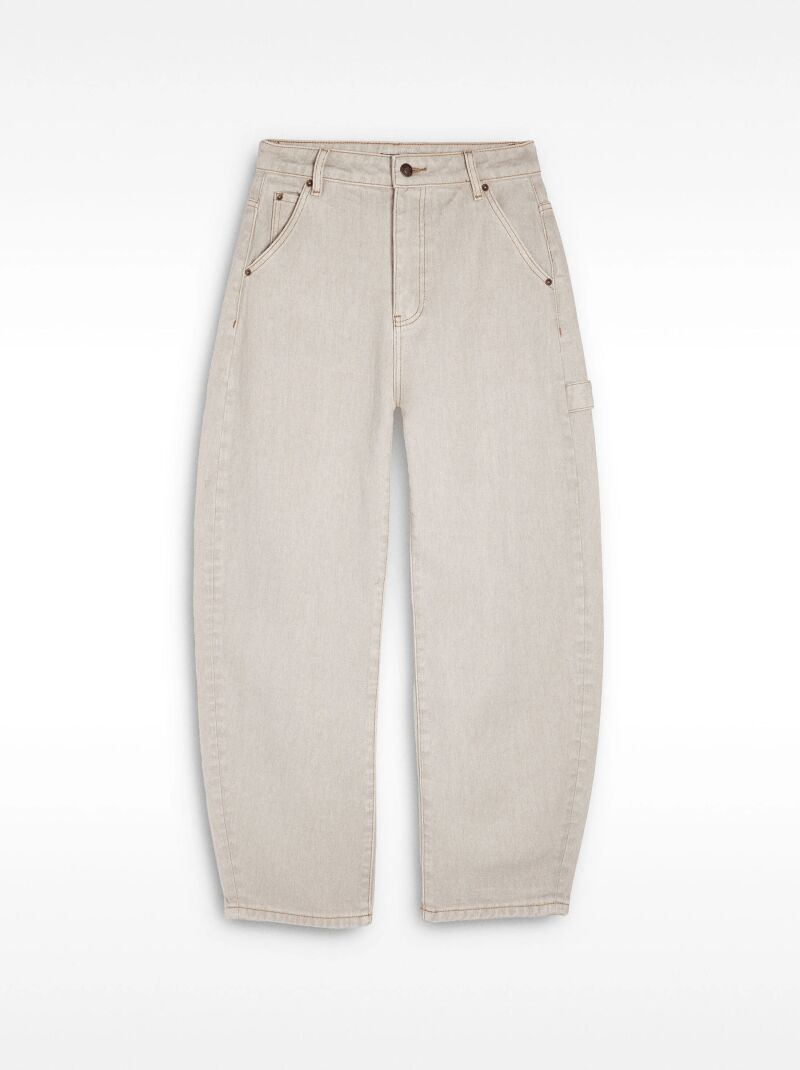 Jeans barrel.