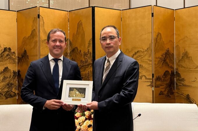 Misión comercial de Toledo en China.