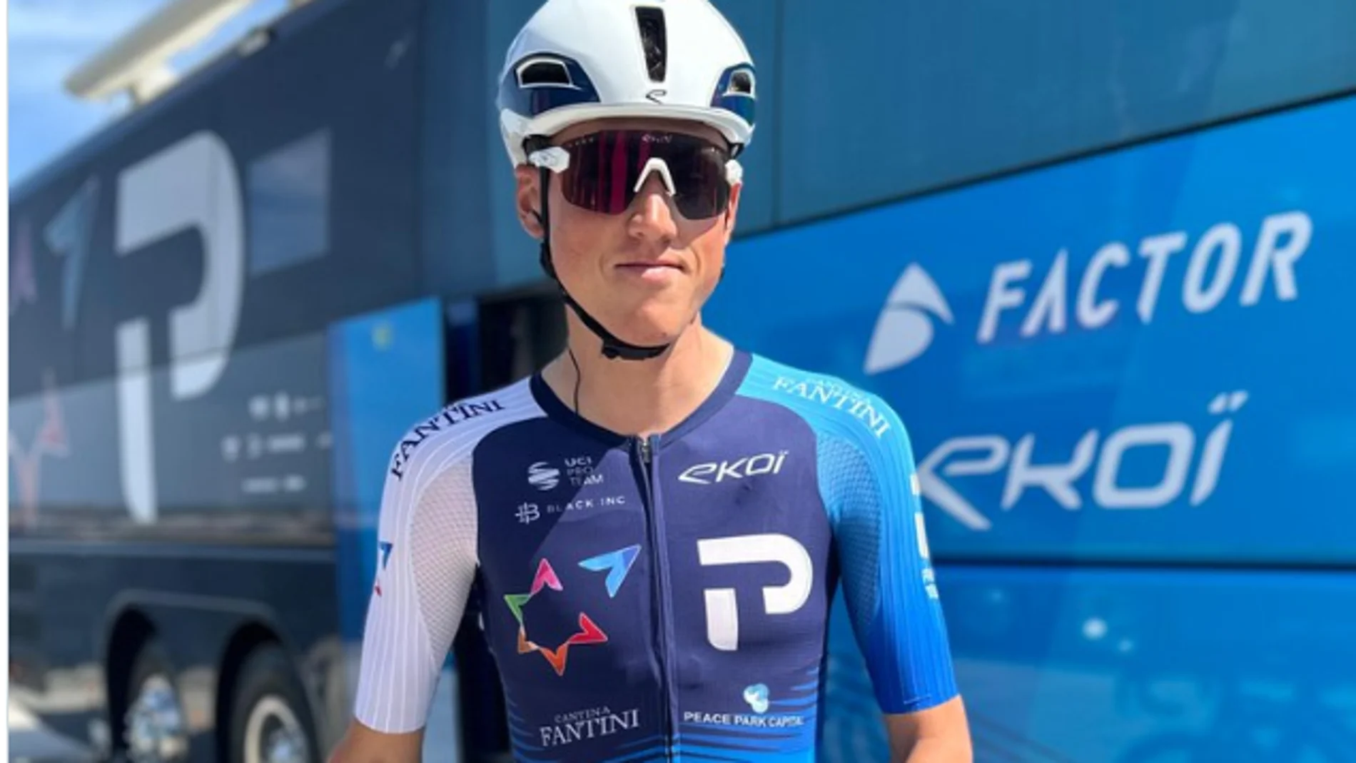 El nuevo maillot del equipo Israel en la Vuelta