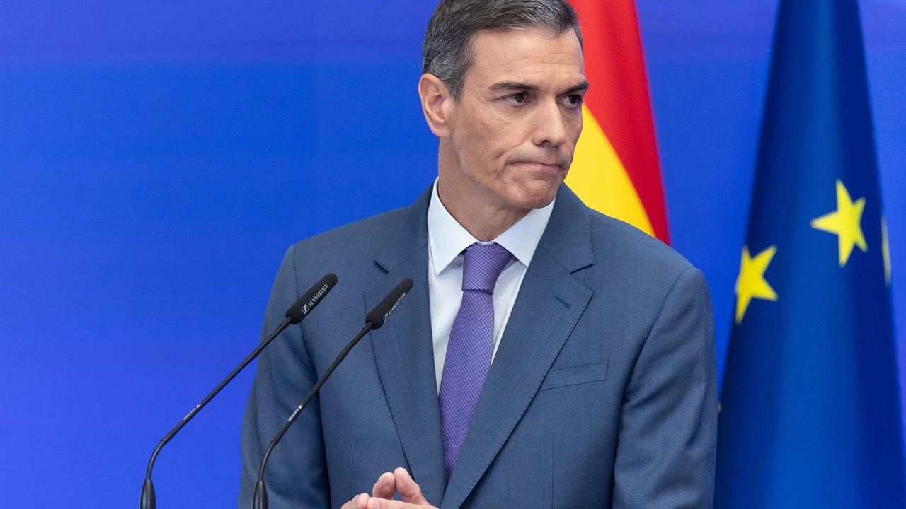 La prensa británica presenta a Sánchez como el "líder de la resistencia" contra Donald Trump y alerta a los españoles
