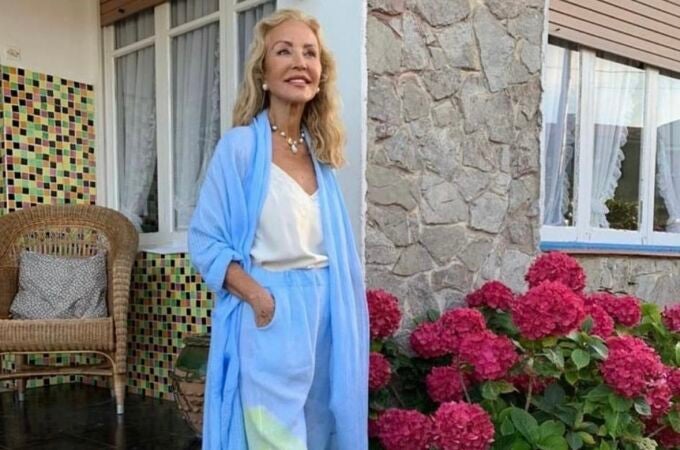 El look de Carmen Lomana.
