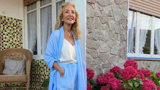 El look de Carmen Lomana.