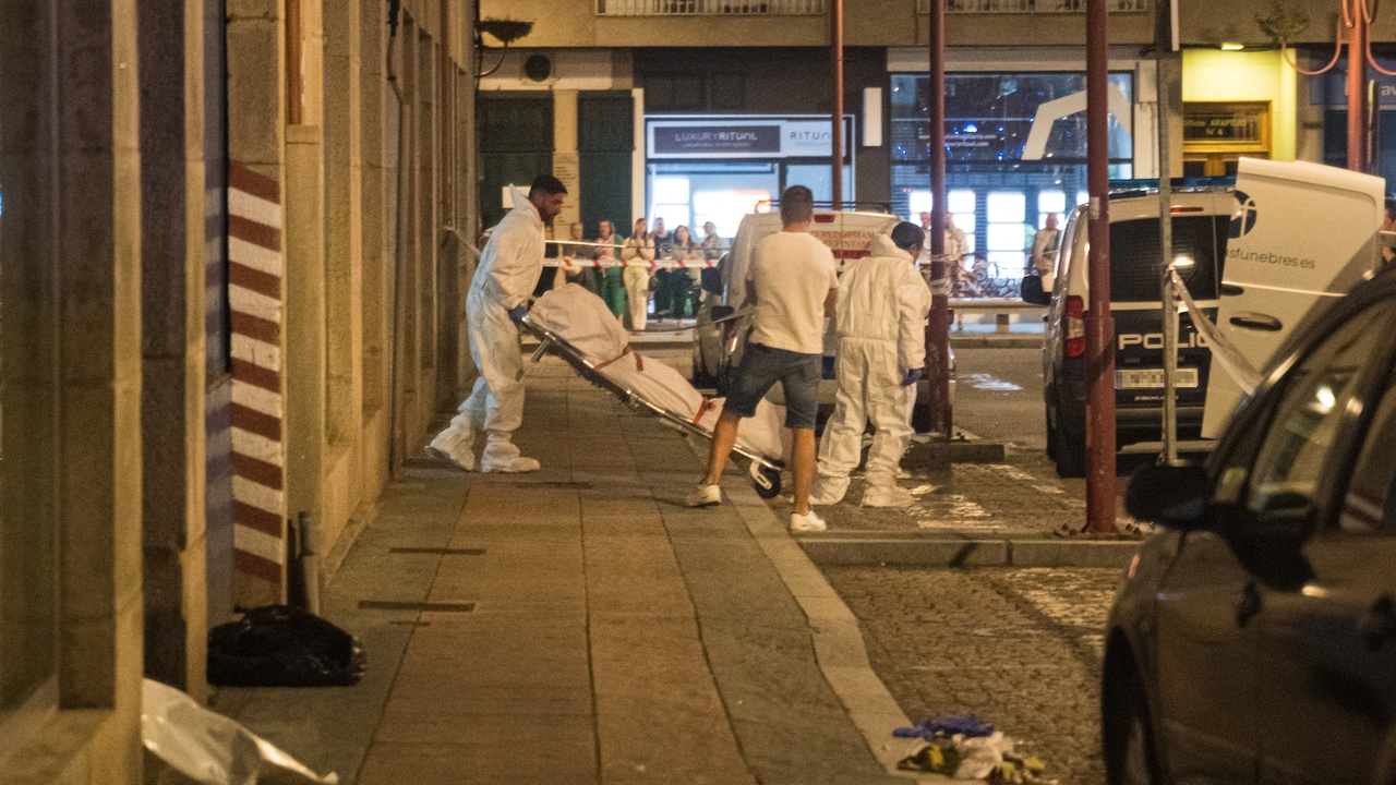 La jueza deja en libertad al joven investigado por el presunto matricidio de Vilagarcía al expirar el plazo de detención