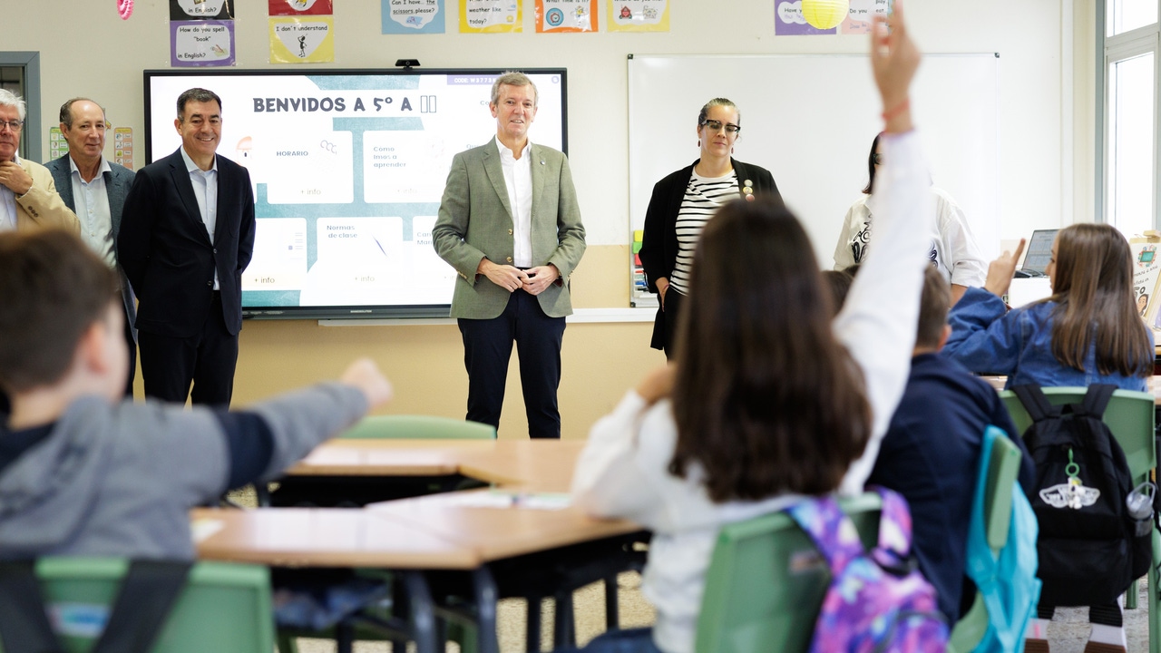 Galicia inicia hoy el curso escolar con récord de profesores