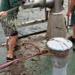 Descubiertas 51 nasas ilegales y una red de un kilómetro en la bahía de Santoña