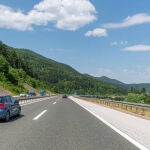 Los nuevos límites de velocidad superiores que van a ir entrando ya en vigor 