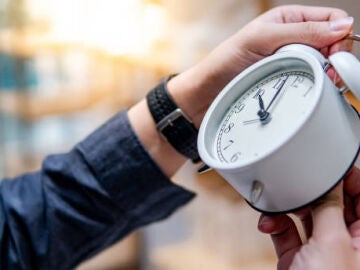 Ya es oficial la fecha del cambio de hora: &eacute;ste es el d&iacute;a para el nuevo horario de invierno