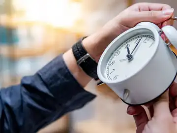 Ya es oficial la fecha del cambio de hora: éste es el día para el nuevo horario de invierno Ya es oficial la fecha del cambio de hora: éste es el día para el nuevo horario de invierno