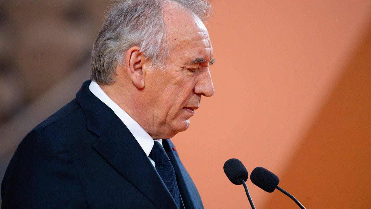 Nueva crisis en Francia con la caída de Bayrou